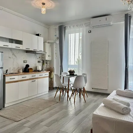 Seahome By Alezzinord10 Appartamento *