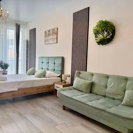 Seahome By Alezzinord10 * Năvodari