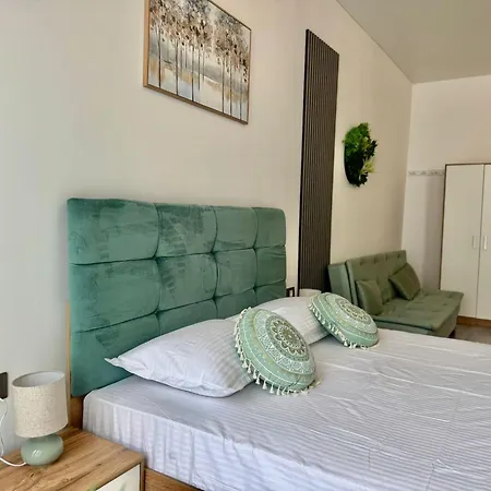 Seahome By Alezzinord10 * Năvodari