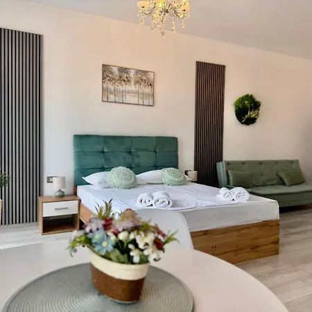 Seahome By Alezzinord10 Apartament