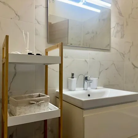 Apartament Seahome By Alezzinord10